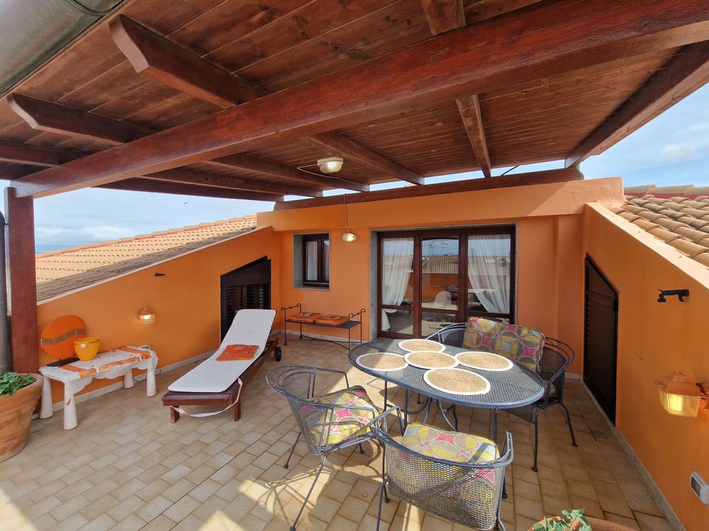 Appartamento in Via Pacinotti ad Alghero con vista mare