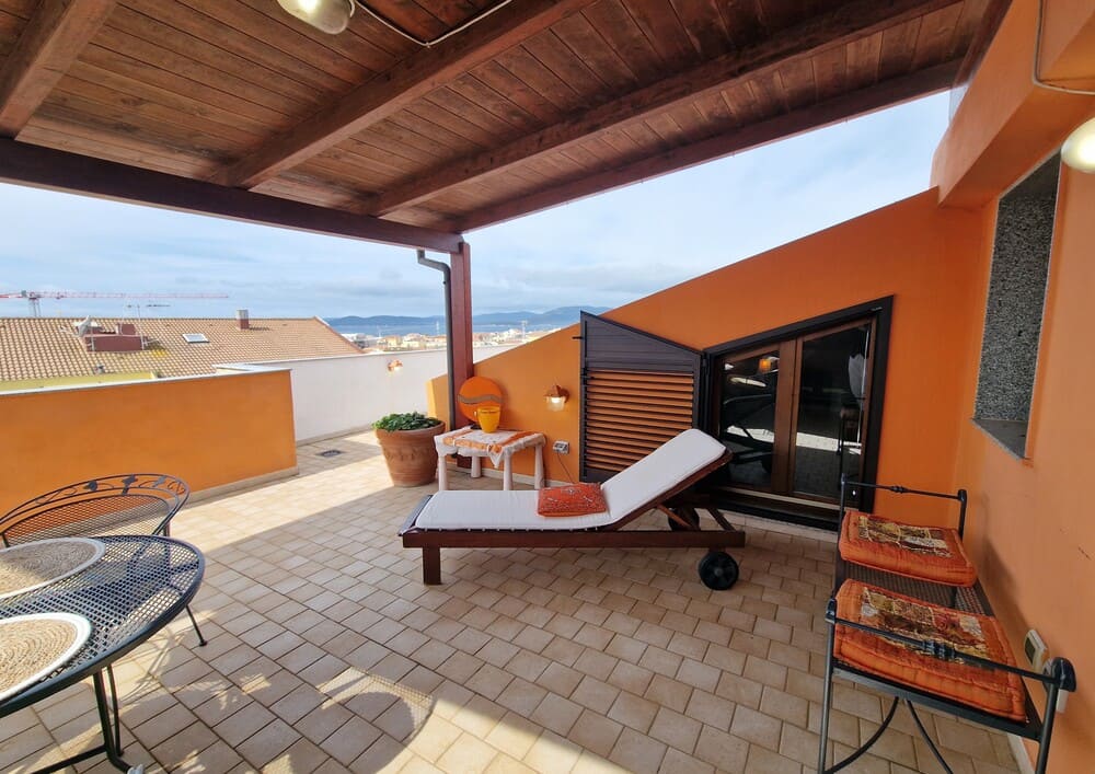 Appartamento in Via Pacinotti ad Alghero con vista mare