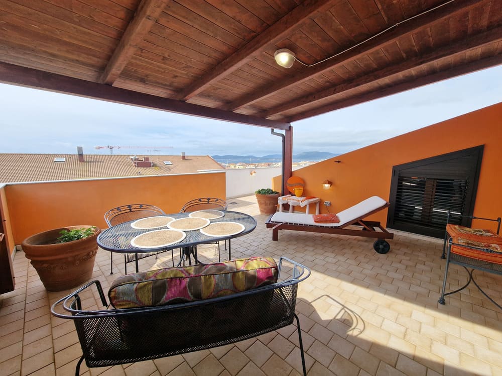 Appartamento in Via Pacinotti ad Alghero con vista mare