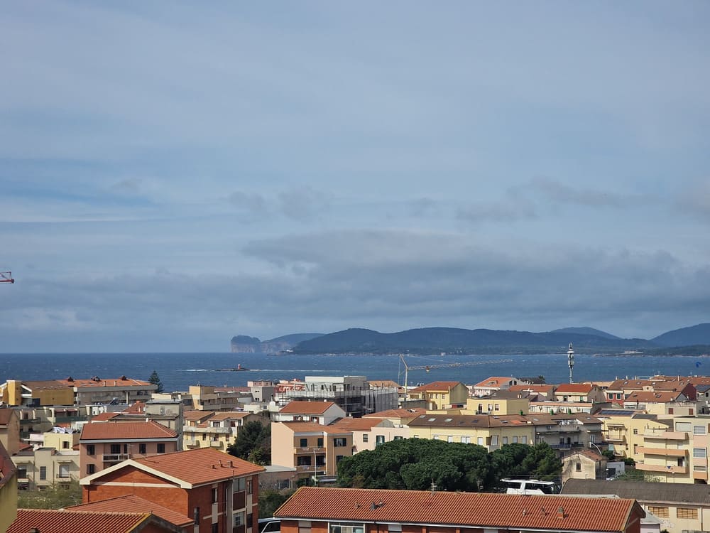 Appartamento in Via Pacinotti ad Alghero con vista mare