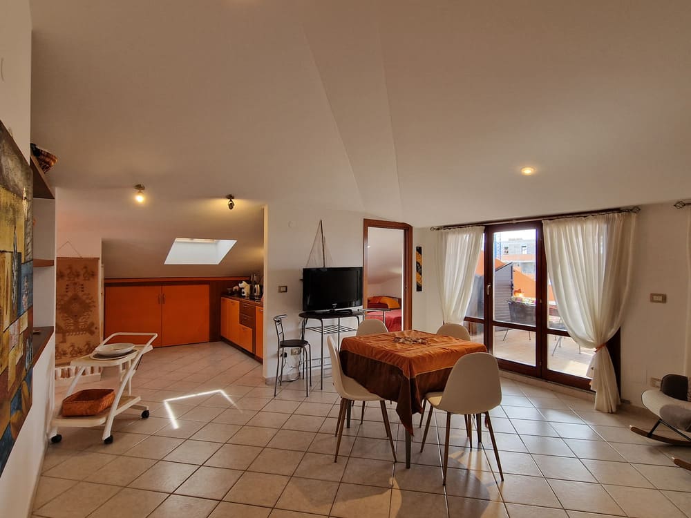 Appartamento in Via Pacinotti ad Alghero con vista mare
