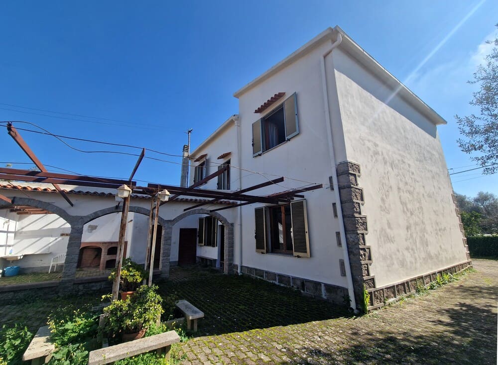 Villa Indipendente a Bancali a Sassari