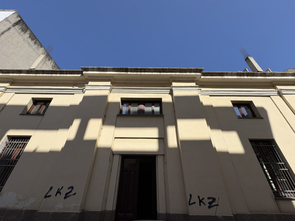 Locale commerciale in viale Umberto (angolo via Sanna) a Sassari